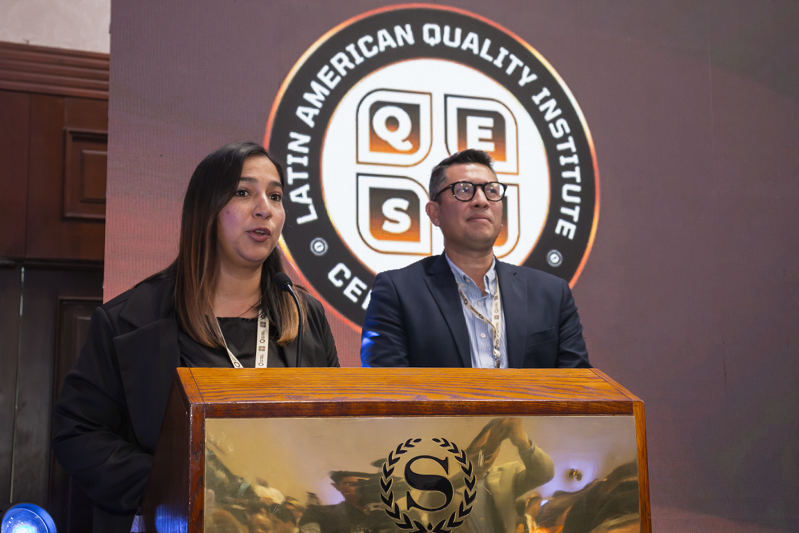 Premiaciones (78)